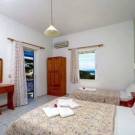 Psili Ammos Aliko Beach